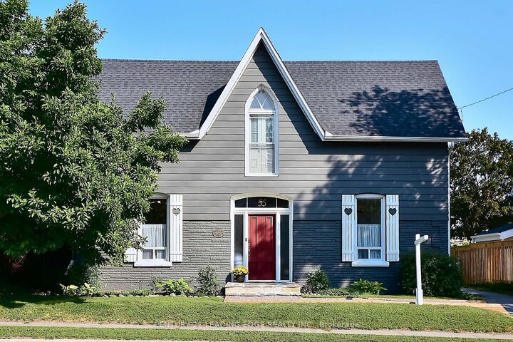 Property Photo:  55 Brock Street E  ON L9P 1M4 