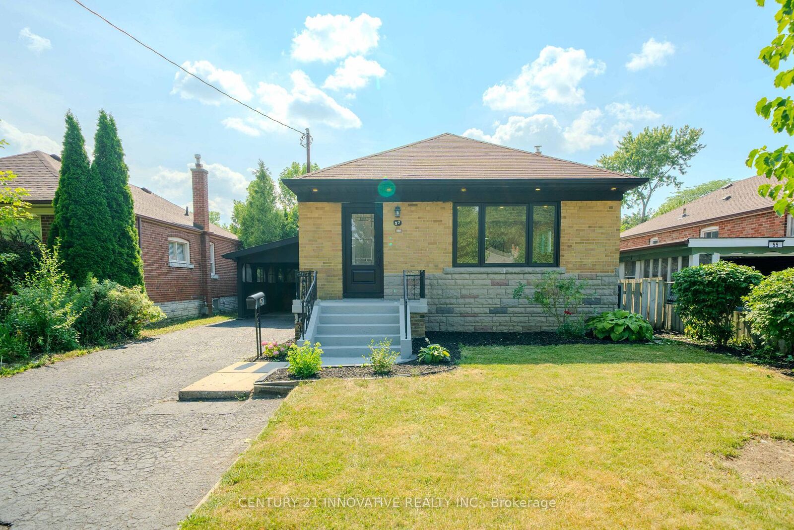 Property Photo:  57 Leahann Drive Main Floor  ON M1P 1B8 