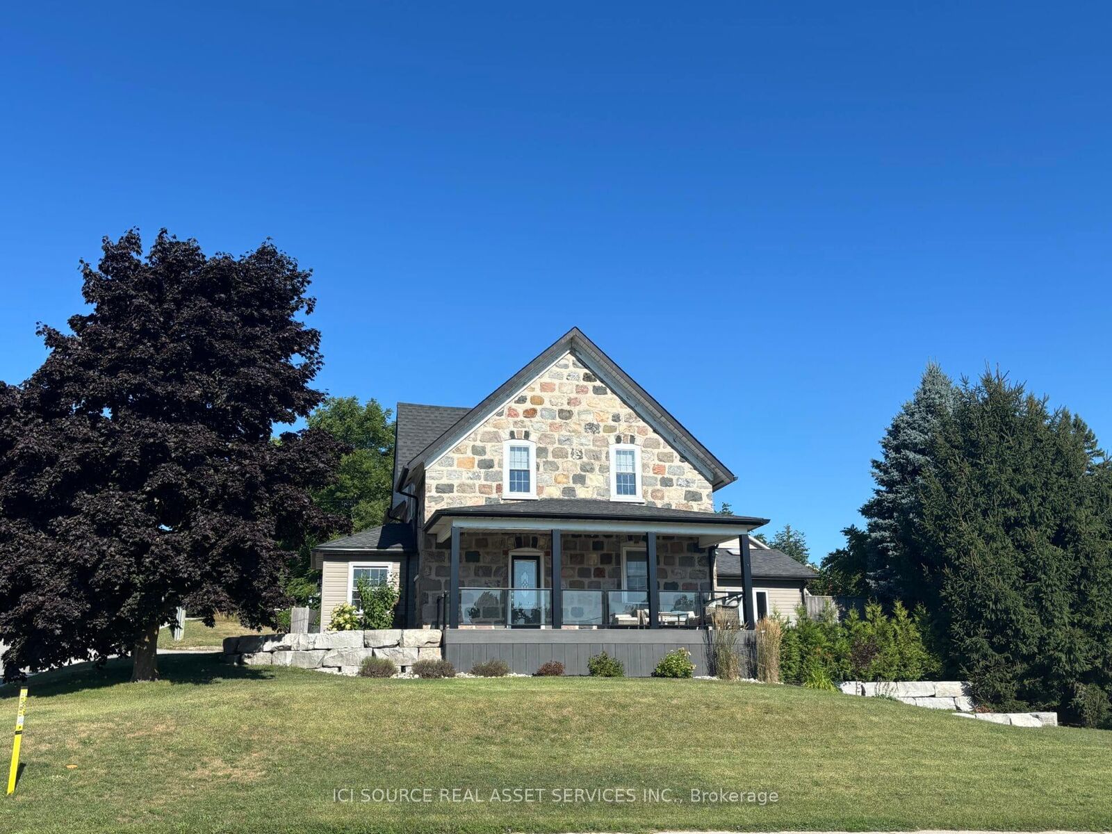 Property Photo:  651 Wheeler Street  ON N0G 2H0 