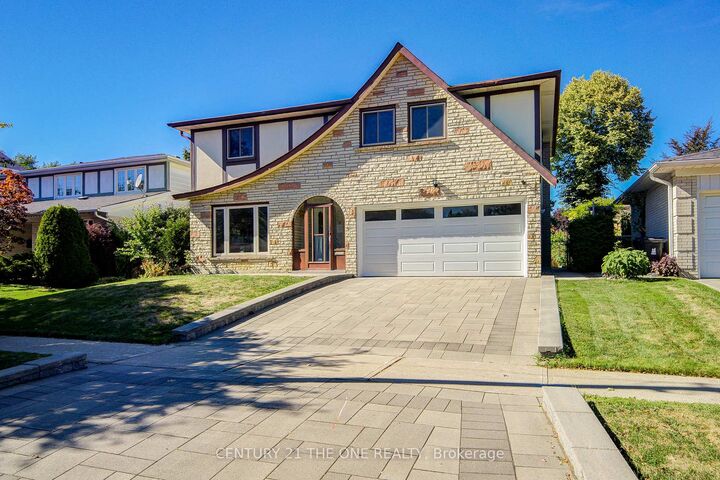 Property Photo:  54 Marblemount Crescent  ON M1T 2H4 