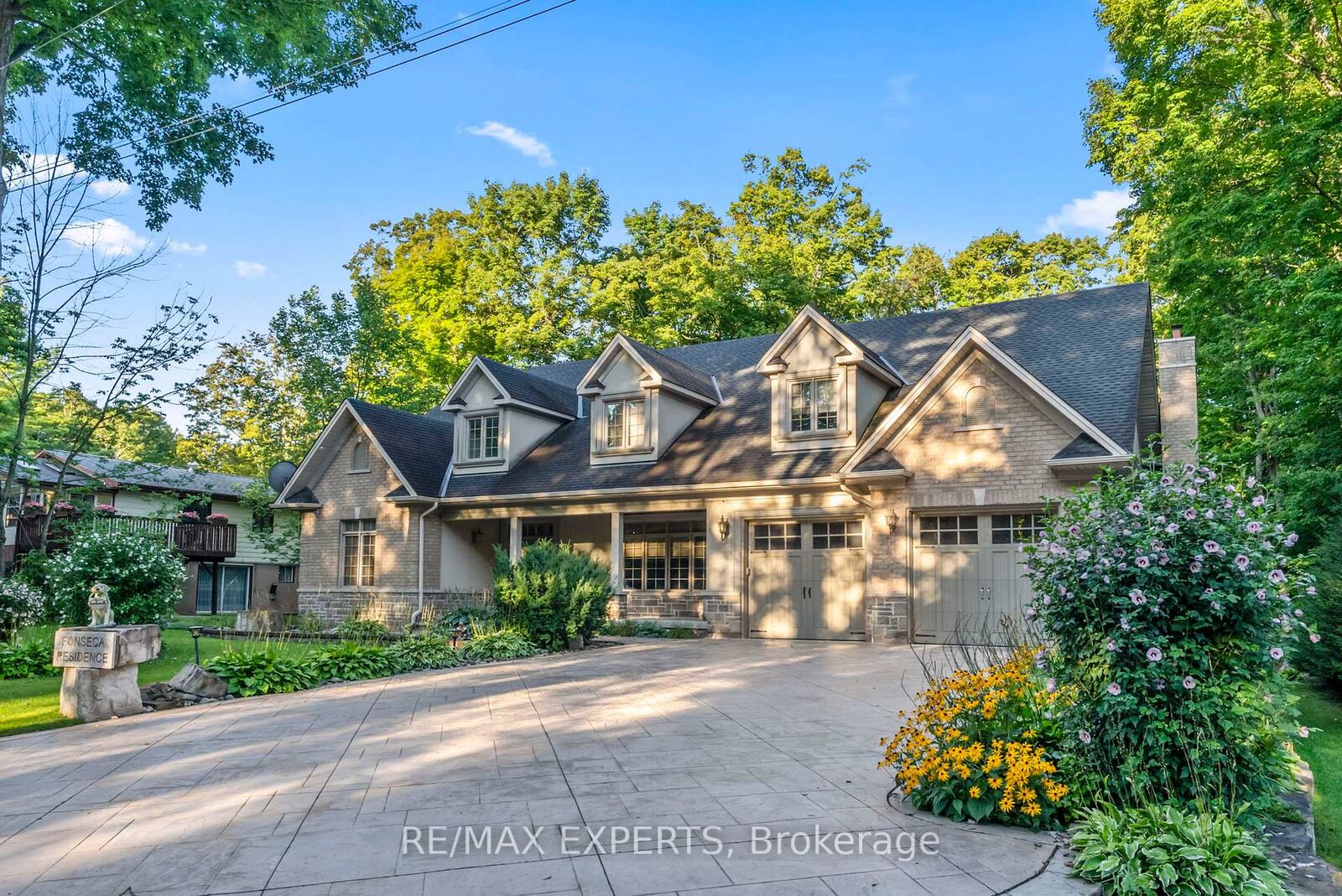 Property Photo: 431 Manley Crescent ON N0H 2G0