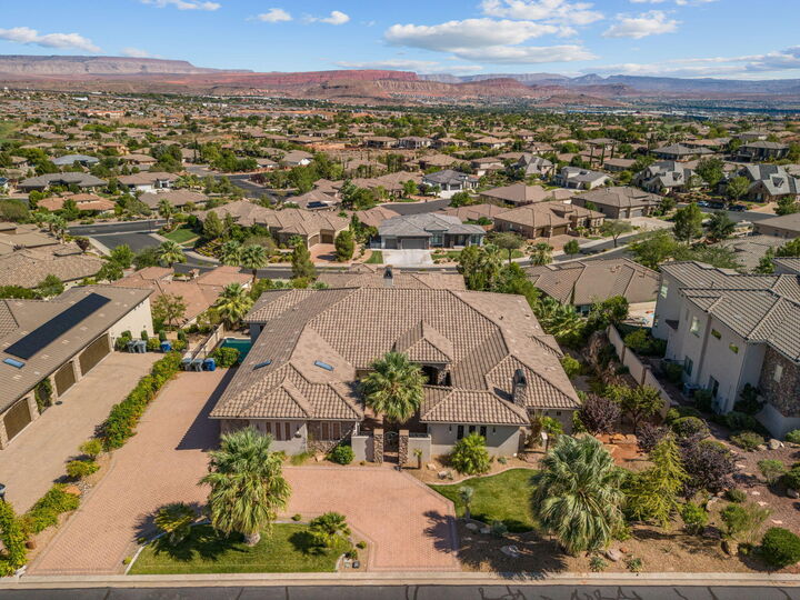 Property Photo:  1343 W Cambridge Ave  UT 84780 
