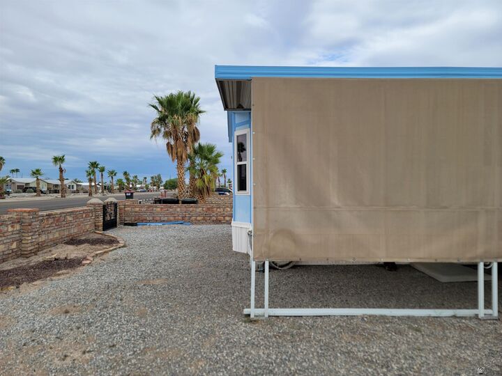 Property Photo: 13238 E 48 St AZ 85367