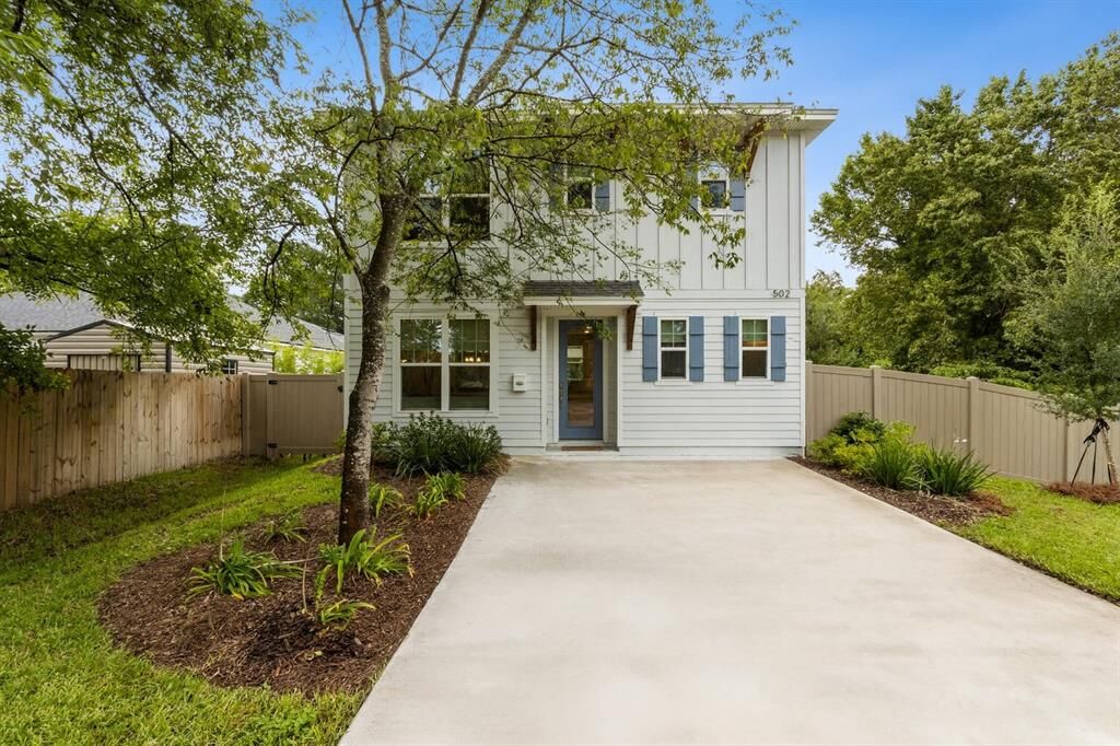 Property Photo: 502 Gum Street FL 32034