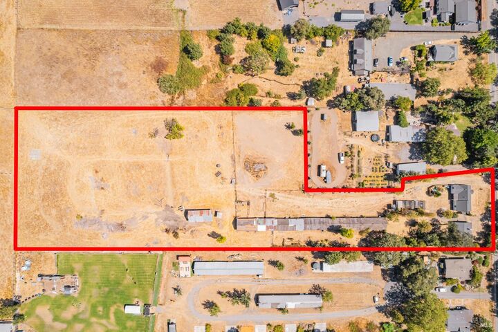 Property Photo:  1021 1027 Butler Avenue  CA 95407 