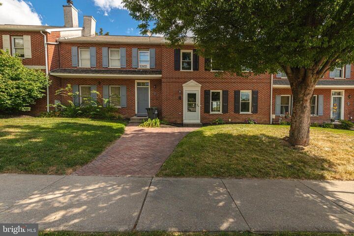 Property Photo:  431 South Street  PA 19460 