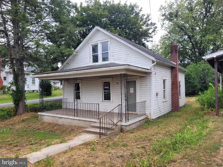 Property Photo: 86 McCoole Avenue WV 25434