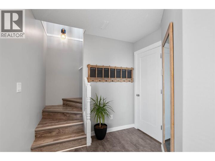 Property Photo:  1126 Raven Drive  BC V2B 8P3 