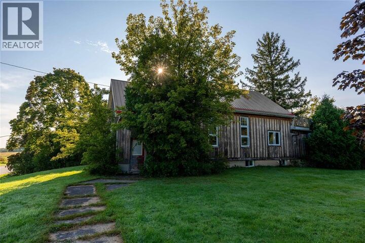 Property Photo: 1405 Main Street ON N0P 2R0