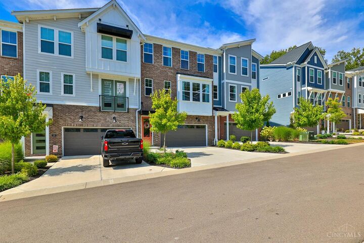 Property Photo:  121 Blossom View Drive  OH 45140 