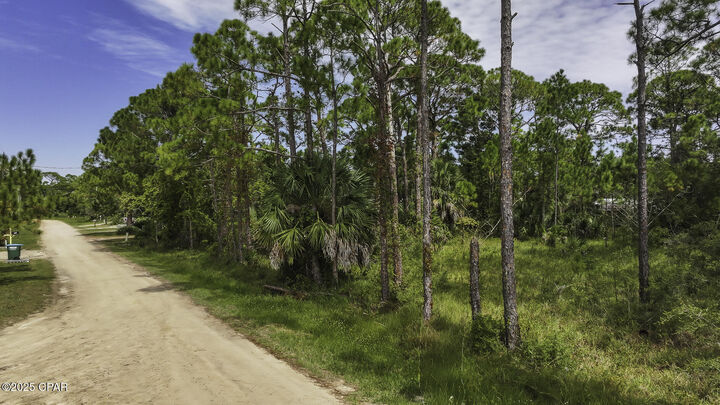Property Photo: 1028 Porter Street FL 32328
