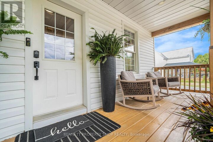 Property Photo:  41 Centre Street  ON K0E 1X0 