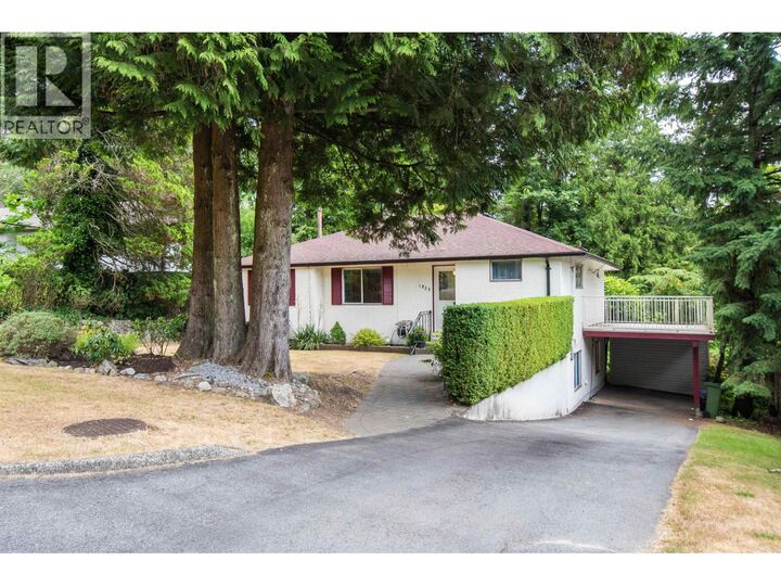 Photo de la propriété: 1852 Appin Road BC V7J 2T5