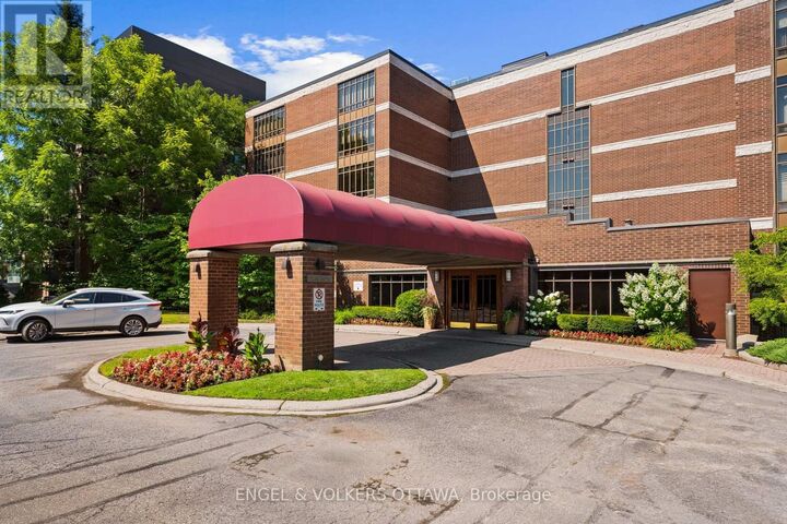 Property Photo: 111 Echo Drive 406 ON K1S 5K8