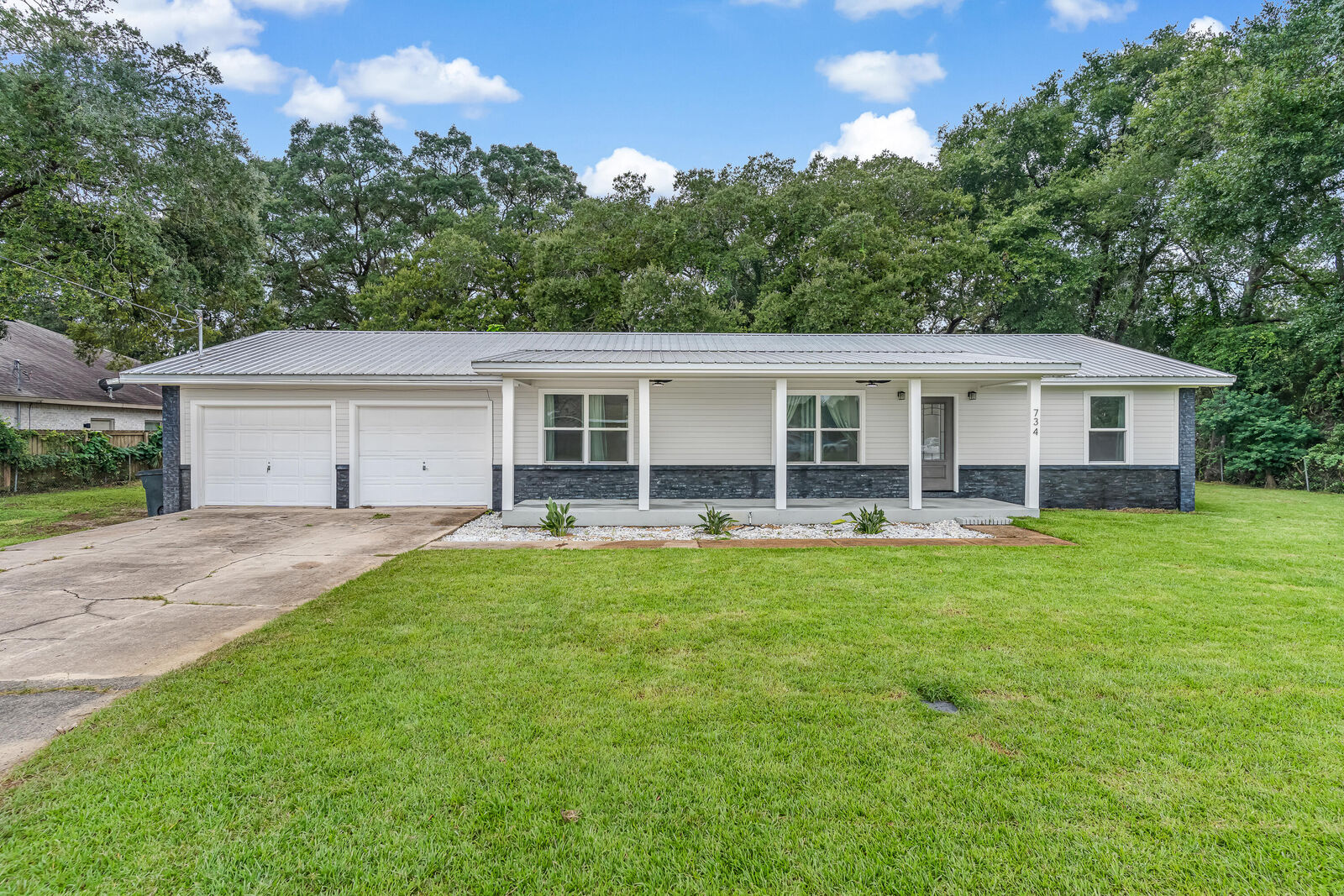 Property Photo:  734 Green Street  FL 32547 