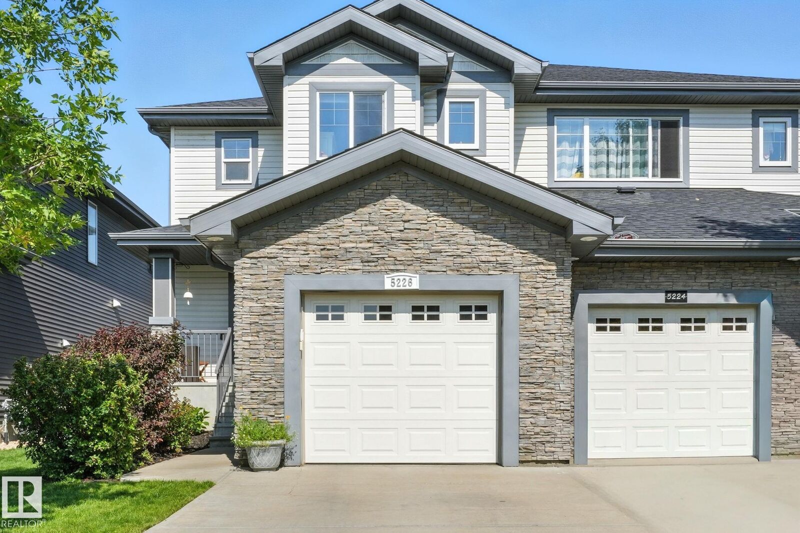 Property Photo: 5226 20 Avenue SW AB T6X 1V6