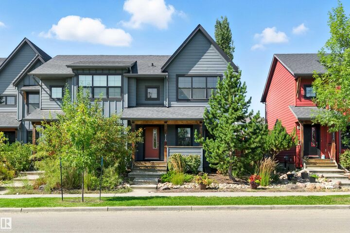 634 Chappelle Drive SW  Edmonton AB T6W 1Y6 photo