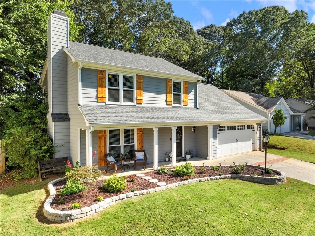 Property Photo: 4880 Hampton Square Drive GA 30022