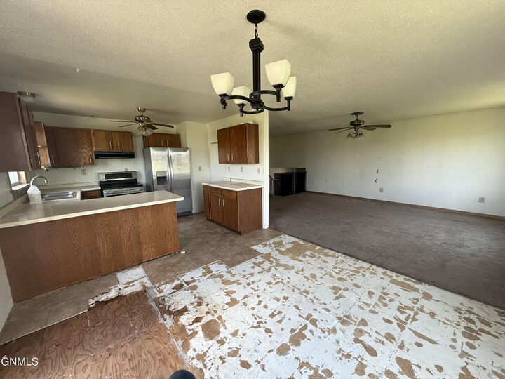 Property Photo:  1804 14th Avenue E  ND 58801 