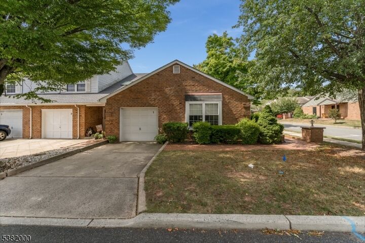 Property Photo: 1 Gerald Ct NJ 08833