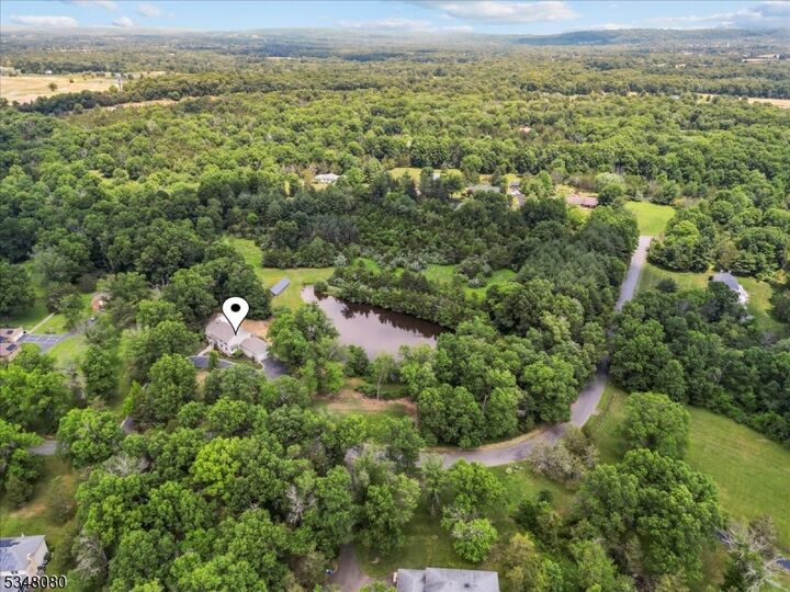 Property Photo:  12 Laomatong Way  NJ 07921 