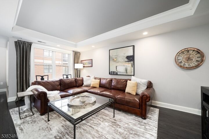 Property Photo: 40 W Park Place 404 NJ 07960
