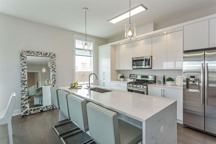 Property Photo:  119 Peter St 601  NJ 07087 