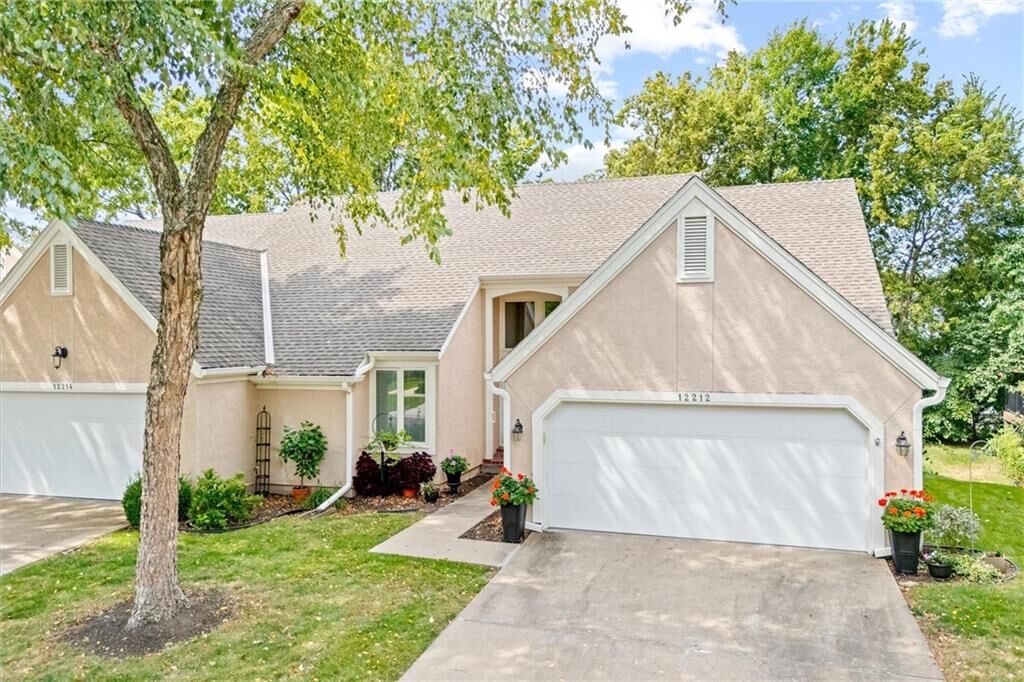 Property Photo: 12212 Grant Lane KS 66213