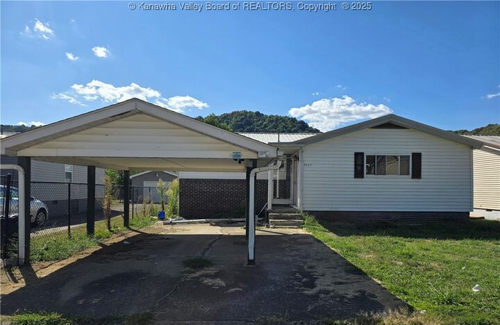 5207 Church Drive  Charleston WV 25306 photo