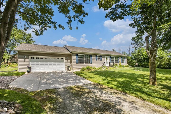 Property Photo: 12112 Griffin Road MI 48041