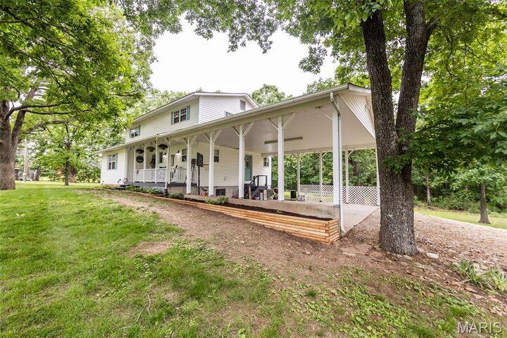 Property Photo: 15701 County Road 1130 MO 65559