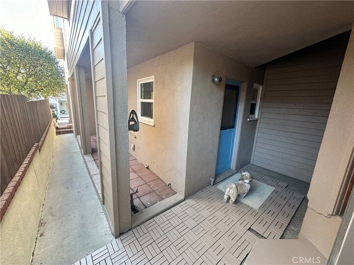 Property Photo: 2504 Alma Avenue CA 90266