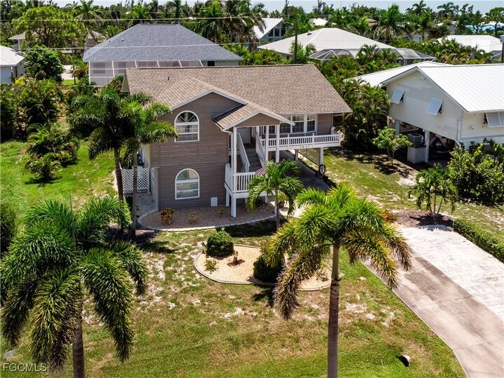 Property Photo: 7841 Breakwater Court FL 33922