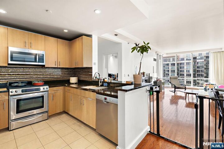 1 Shore Lane 2511  Jersey City NJ 07310 photo
