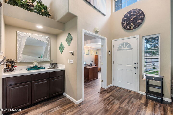 Property Photo: 6225 S Deer Meadows Court NV 89519