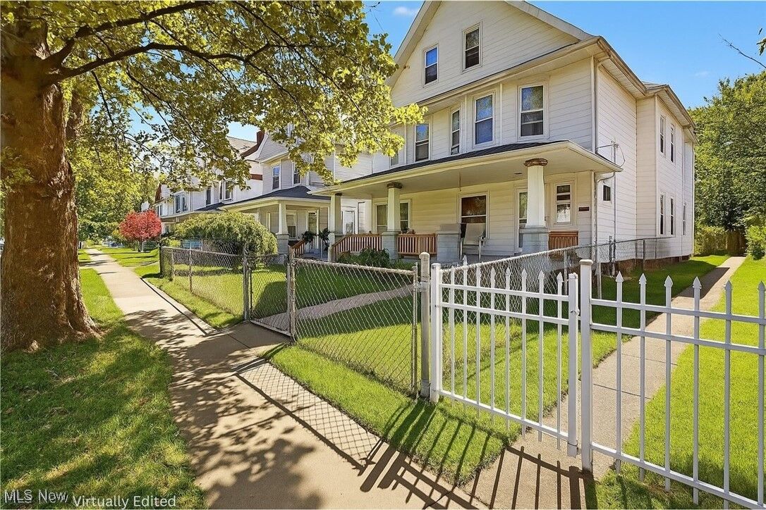 Property Photo: 3407 Daisy Avenue OH 44109