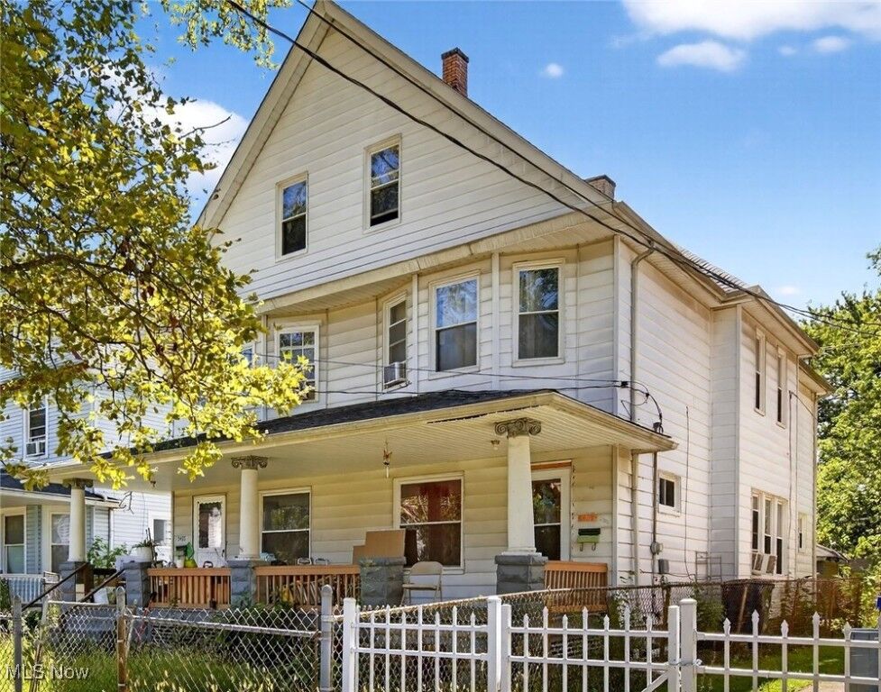 Property Photo: 3407 Daisy Avenue OH 44109