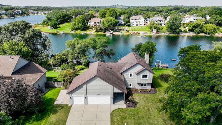 15765 Garden View Drive  Apple Valley MN 55124 photo