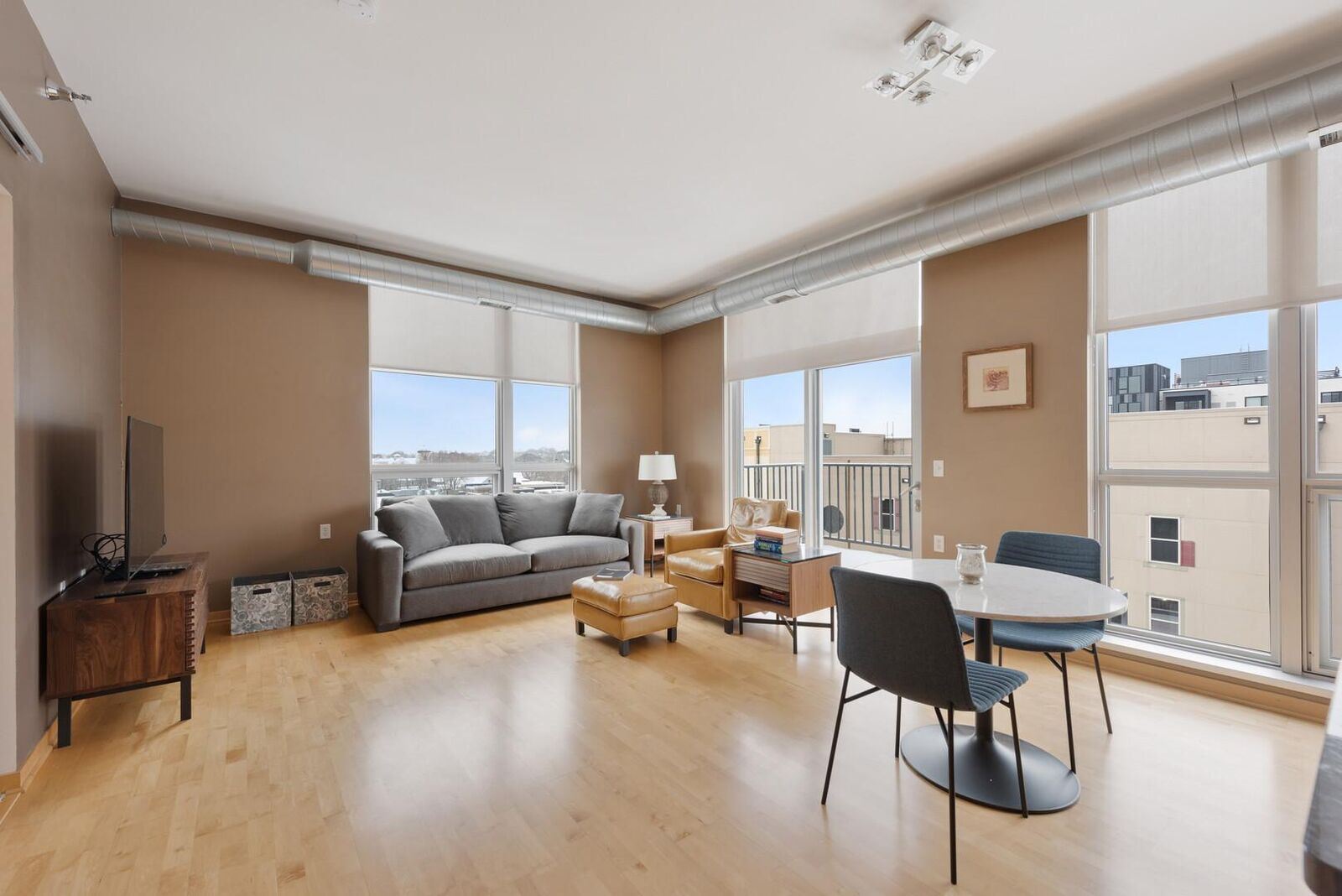 Property Photo:  1211 Lagoon Avenue 508  MN 55408 