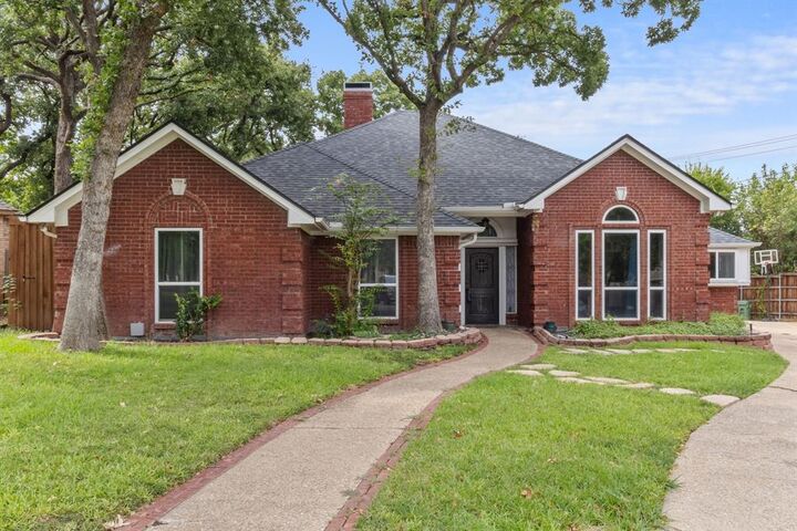 2315 Ox Bow Court  Arlington TX 76006 photo