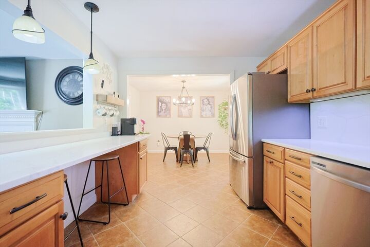 Property Photo: 582 Pleasant St MA 01752