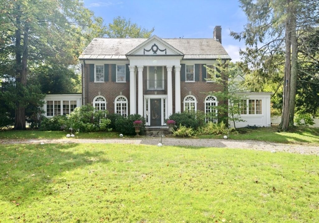 Property Photo:  5 Hammond Street  MA 02467 