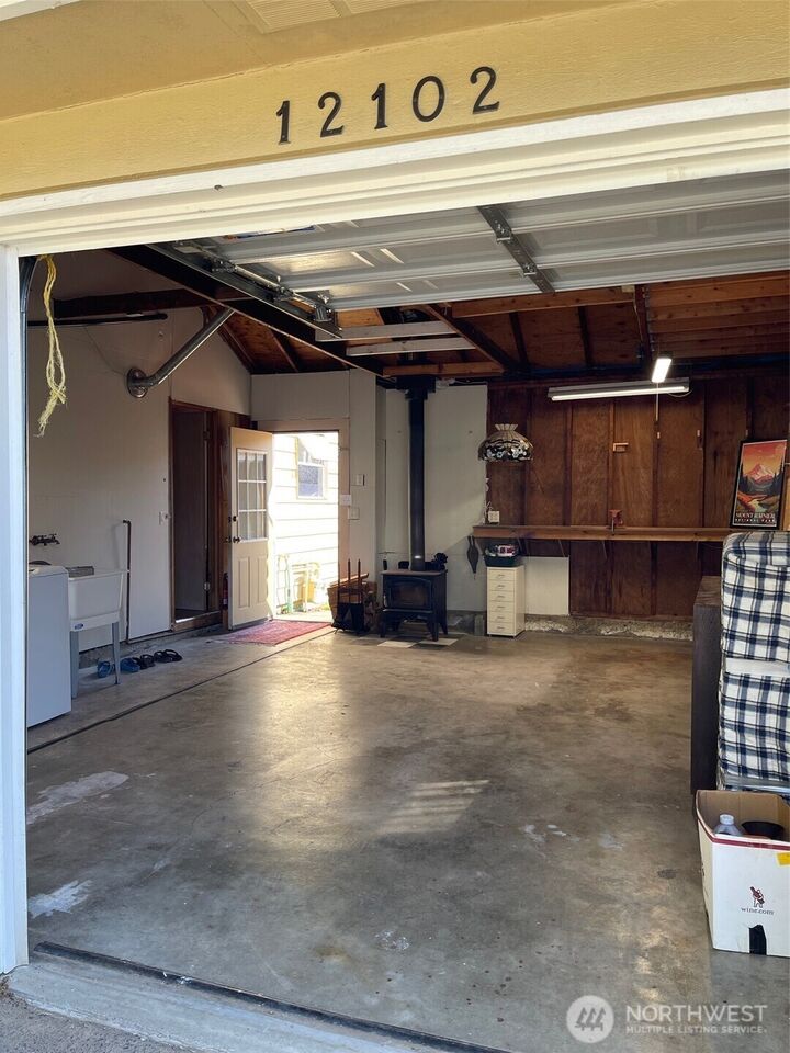 Property Photo:  12102  10th Avenue SW  WA 98146