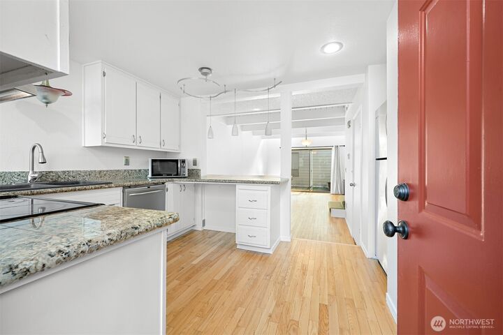 Property Photo: 7650 Birch Bay Drive H7 WA 98230