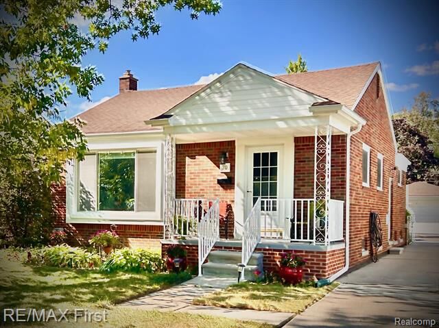 Property Photo:  70 Knollwood Boulevard  MI 48017 