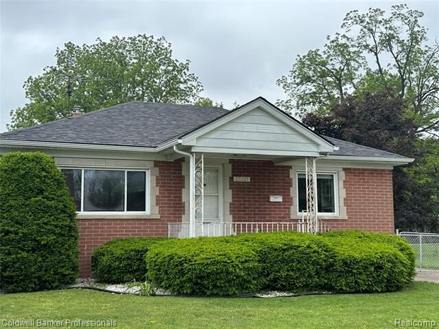 Property Photo: 22521 Panama Avenue MI 48091