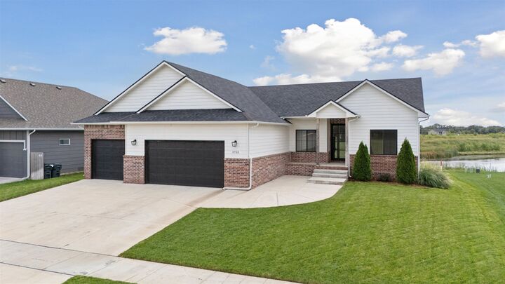 Photo de la propriété:  5723 N Edwards St  KS 67204 