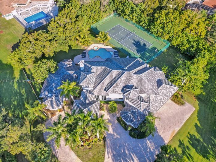 Property Photo: 3079 Old Still Lane FL 33331