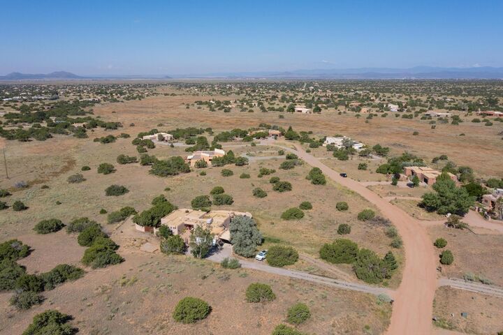 Property Photo: 5 Dovela Place NM 87508