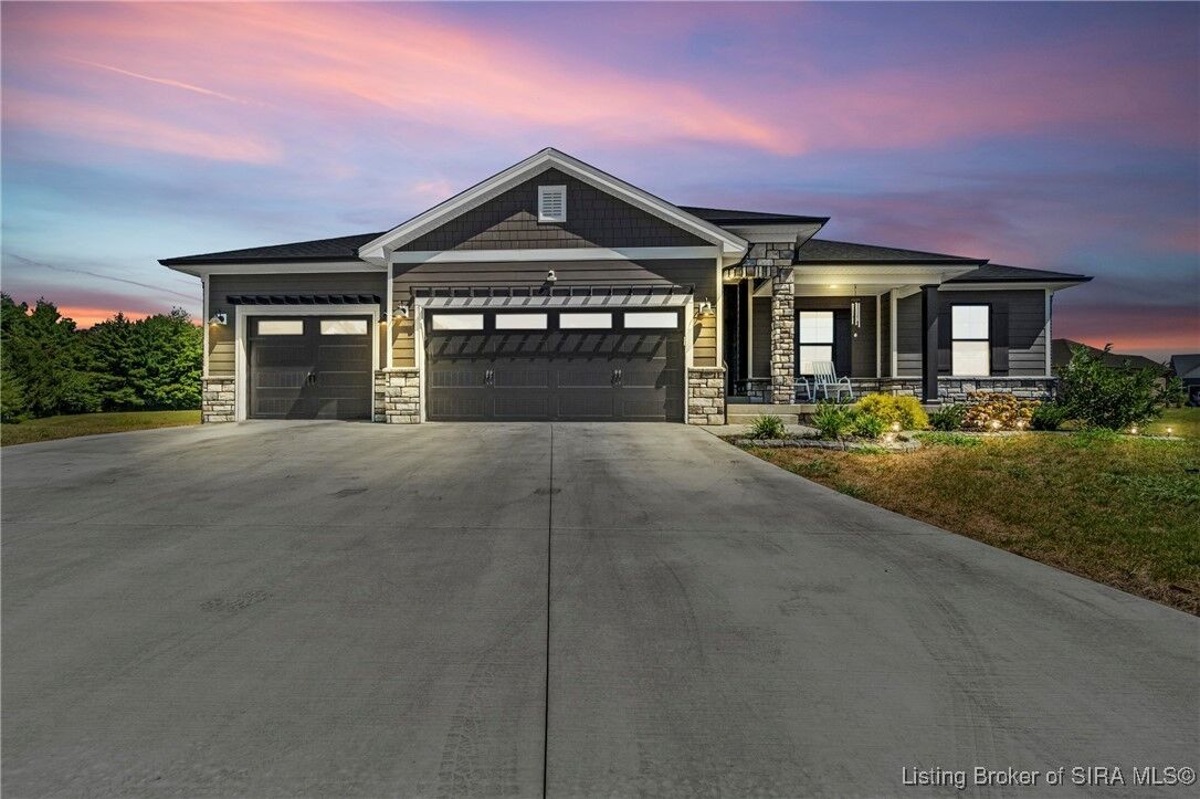 Property Photo:  6010 Heaven Hill  IN 47111 
